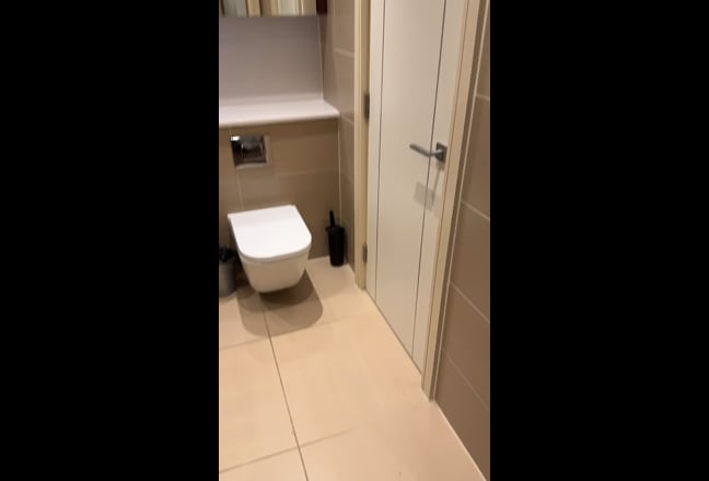 Bright 1 Bed Apartment on High Floor -Aldgate east Main Photo