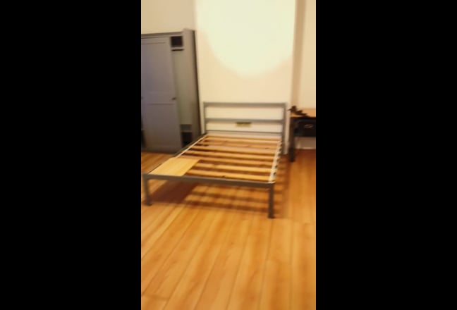 Two Bright Double Rooms  Main Photo