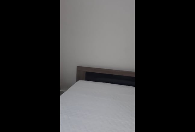 Short Term 1 Lge Dbl Furn Room in SW9 Nr Oval Tube Main Photo