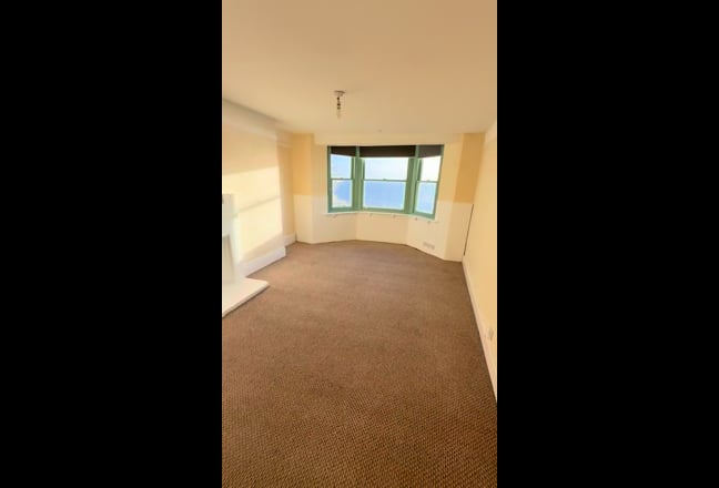 3 x Double rooms with lovely sea view!! Main Photo