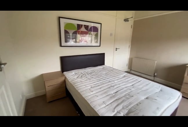 🏠 Double Room with Own Shower in Hemel Hempstead! Main Photo