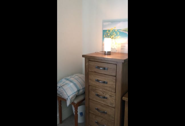 Double room in refurbished house, quiet West Acton Main Photo