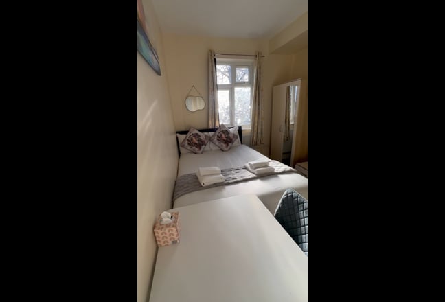 🤩Magnificent Double En-suites!🤩 Main Photo