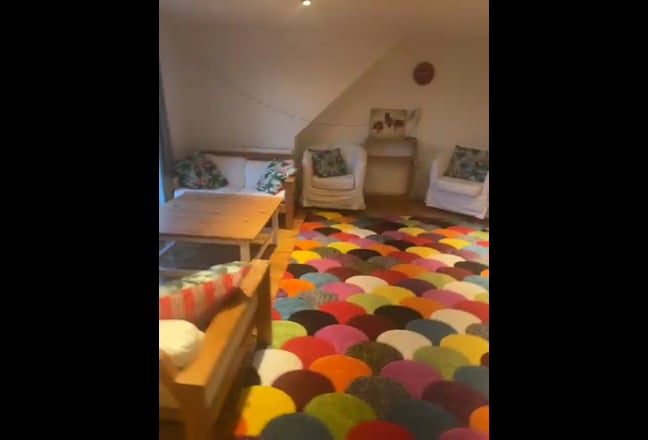 Beautiful cosy 1 bed en-suite all bills inc  Main Photo