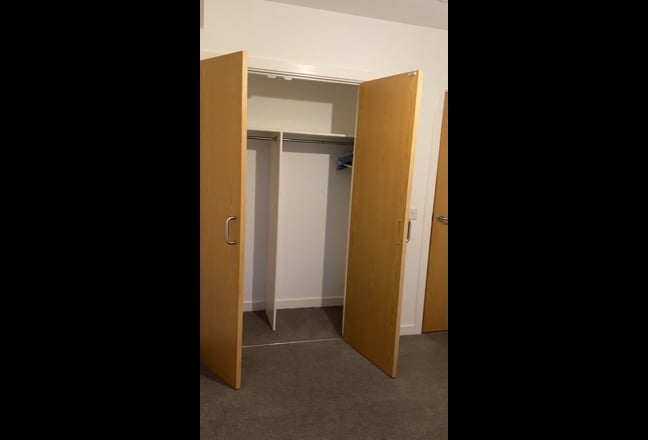 Lovely Double Room available in EH16 Main Photo