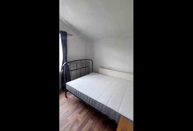 Double Room Available ASAP – Lewisham – Lease Take Main Photo