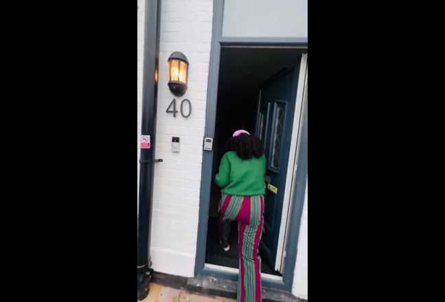 ❤HIGH END🛏️ Mini studio en-suites with parking Main Photo