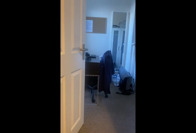 Room for Rent - In Share House on Mill Road Main Photo