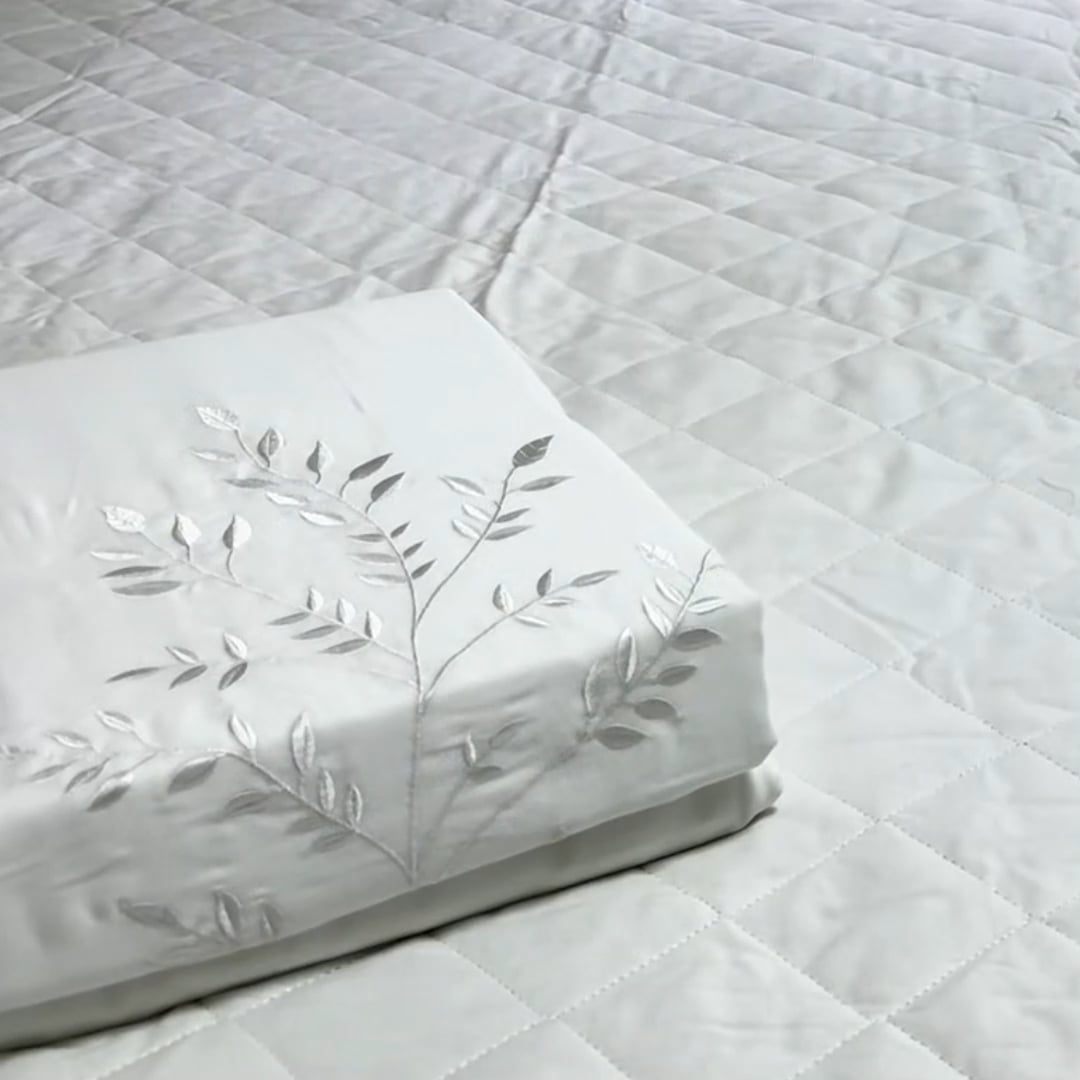 סט מצעים 100% כותנה סאטן – דגם Charliz