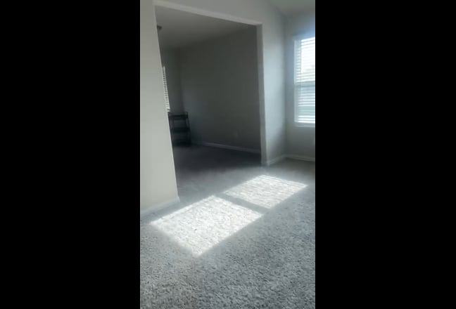 Rooms for Rent in Beautiful Modern Brand New Home Main Photo
