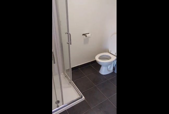 En-Suite Double GL1 | Near GRH | Bills Inc Main Photo