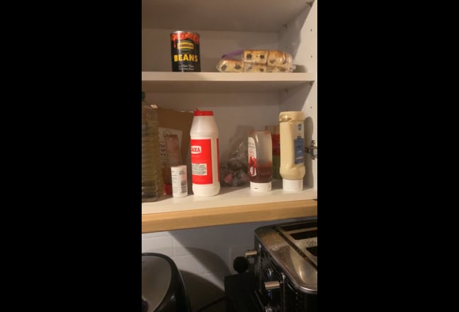 1 bedroom studio flat next to university  Main Photo