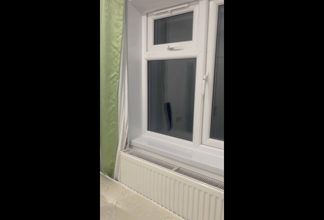 Two single rooms with private bathroom Main Photo