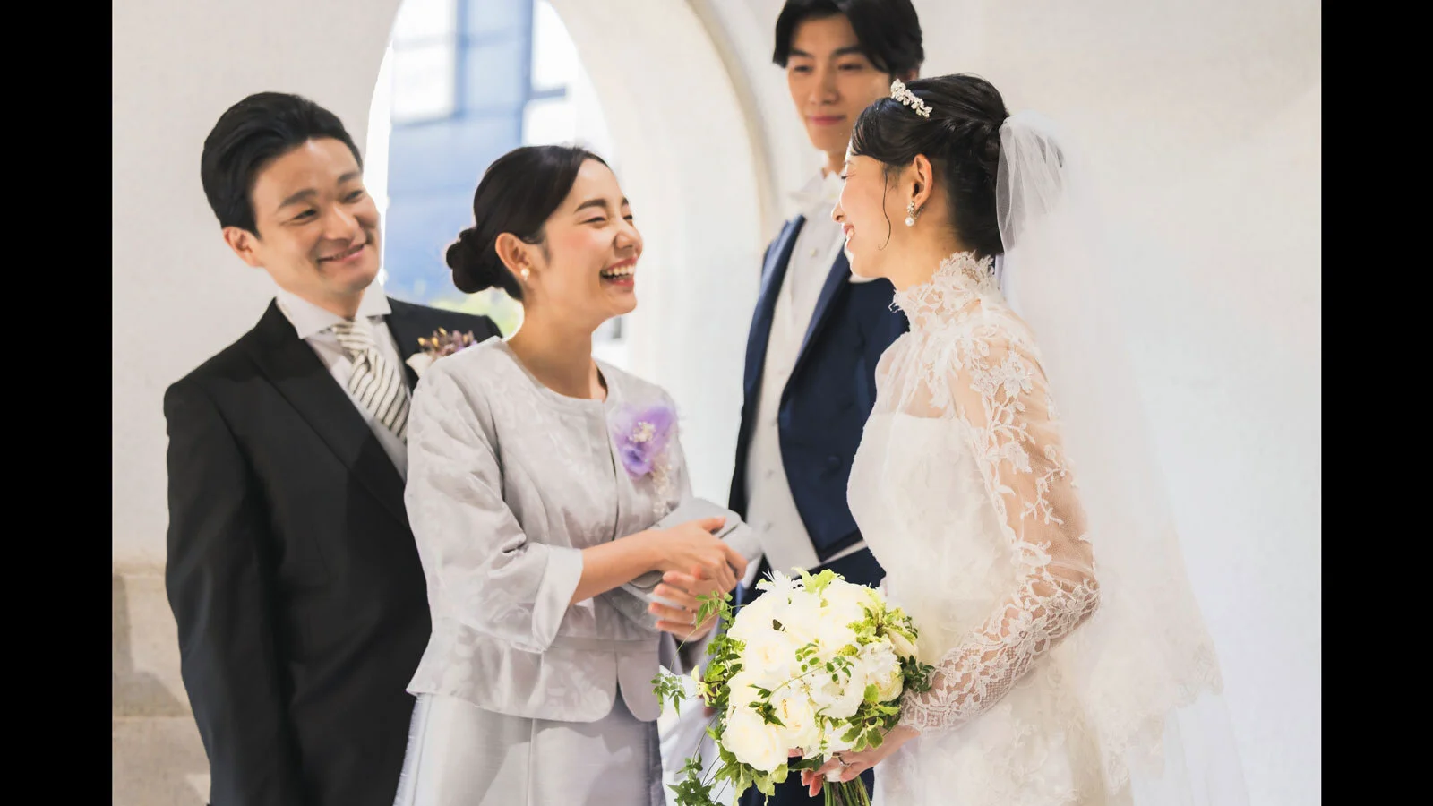 YUMI KATSURA OFFICIAL WEBSITE | ユミカツラ公式サイト｜ブライダル