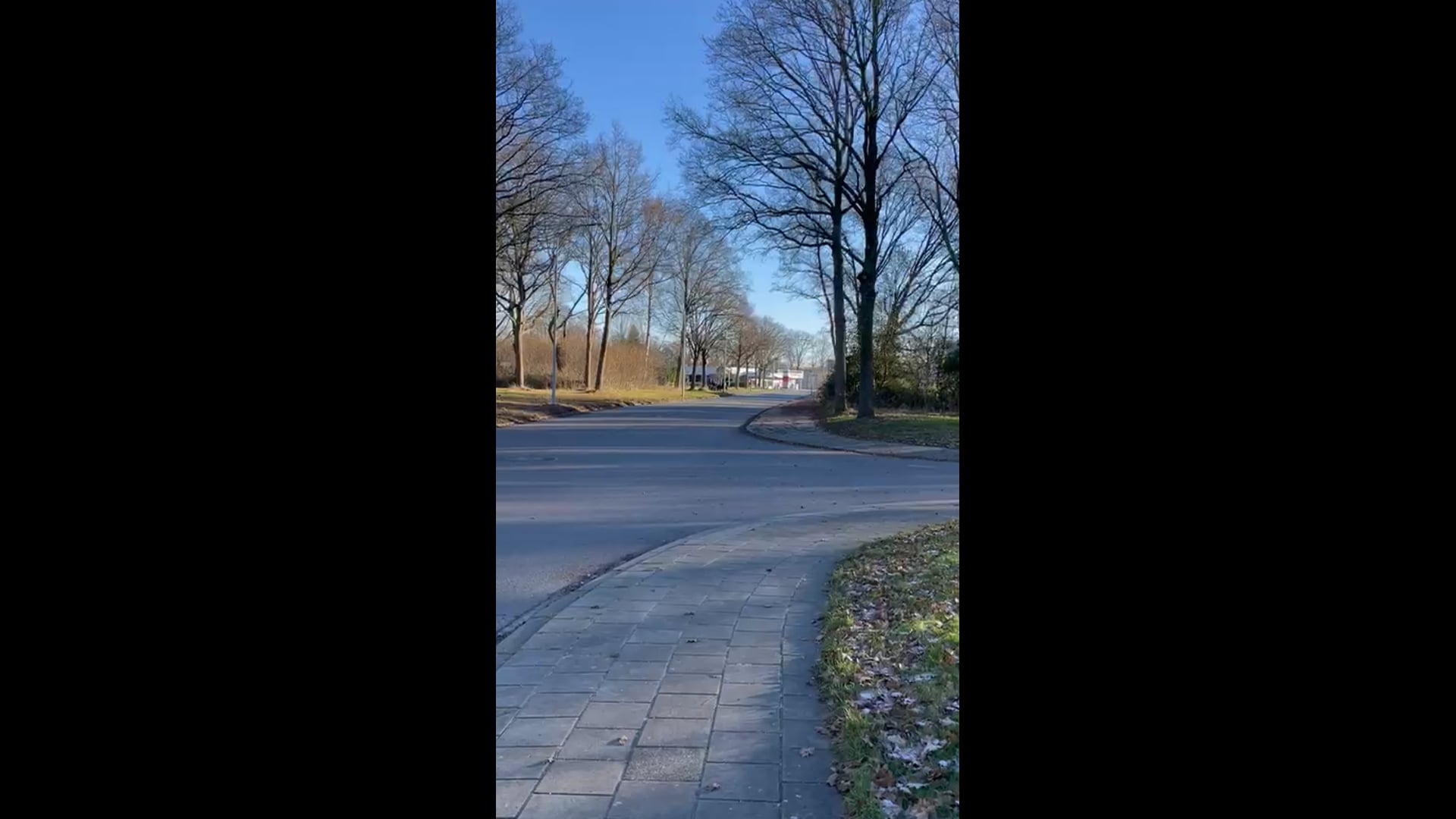 Kerstsfeer op wielen door Roden 2025