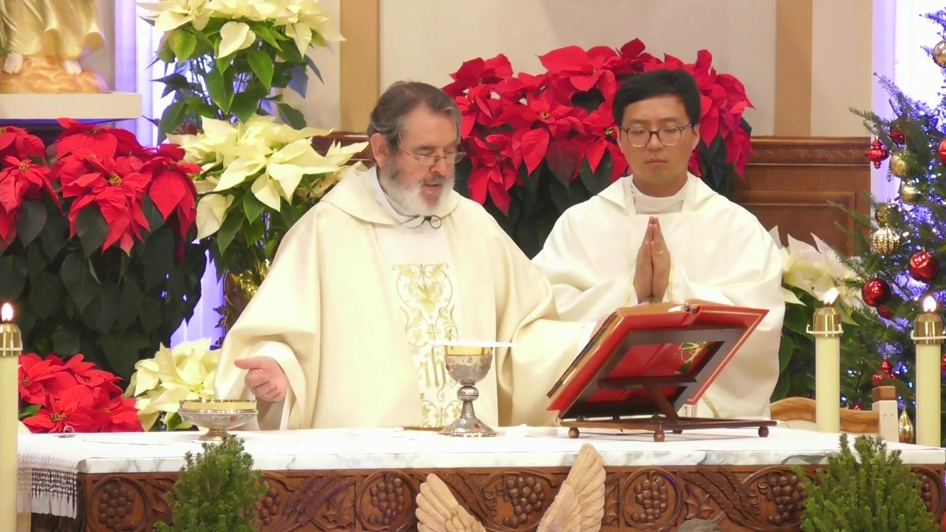 Misa de medianoche desde Nuestra Señora de Loretto