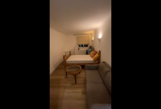 Lovely Double En-Suite in Newly Refurbished Flat ✨ Main Photo