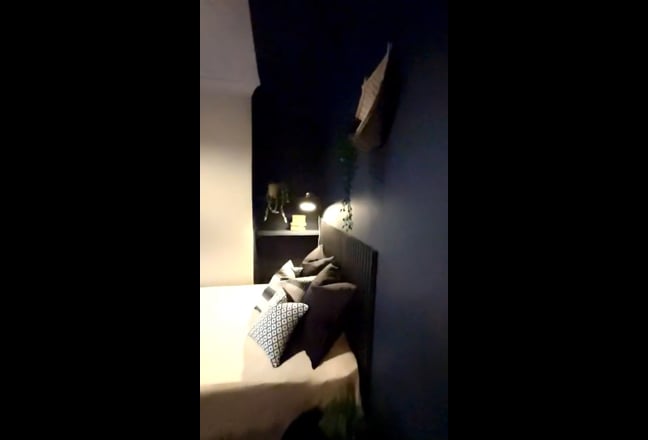 Stunning Room in SA1 – Ideal for a Professional  Main Photo