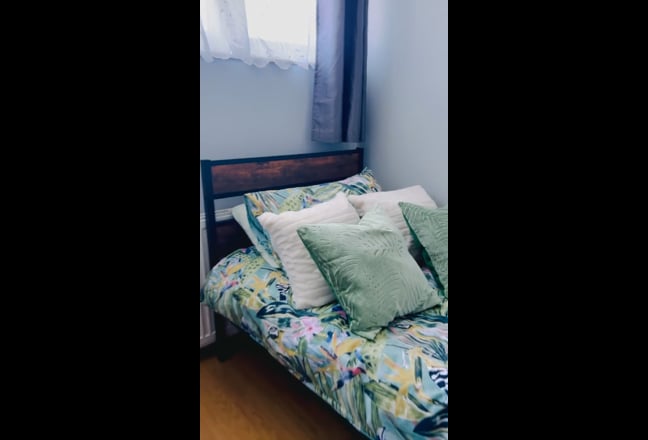 Lovely Single / Double room near Hospital and Town Main Photo