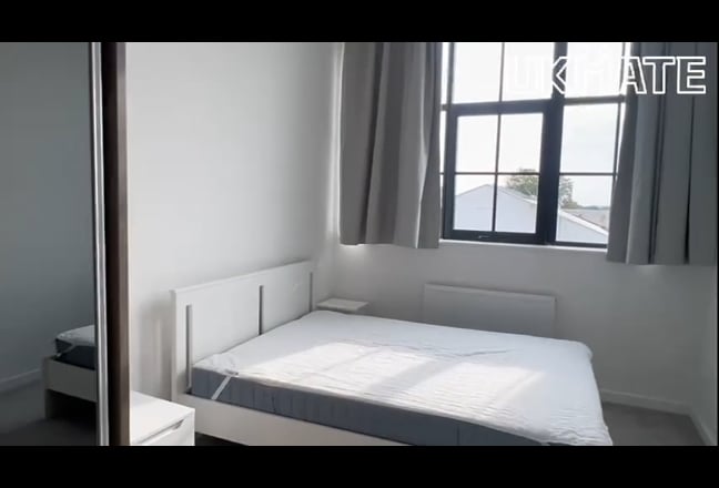 2B2B Quick Heathrow Commute|Elizabeth Line Access Main Photo