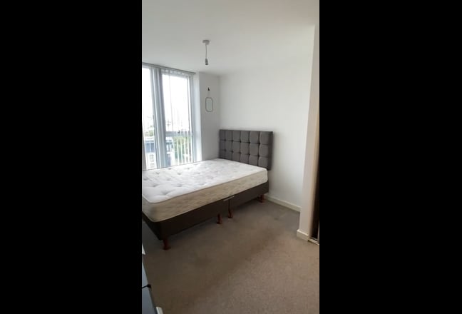 Room in Birmingham City Centre Flat :) Main Photo