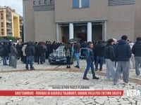 Grottammare - Funerali di Gabriele Talamonti, grande folla per l’ultimo saluto