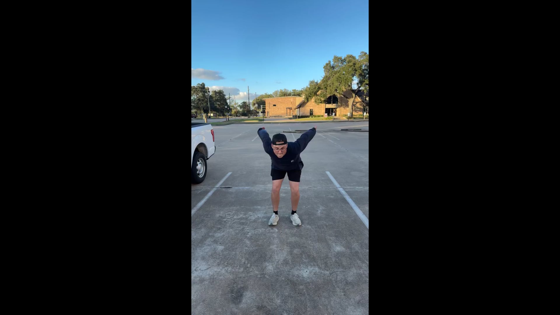 Watch micah awe's Vertical Jump: 10.5 inches