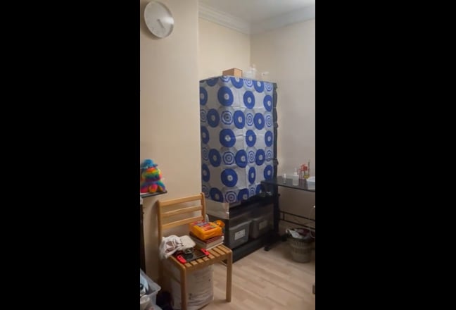 Female Pro to share big  house! Main Photo