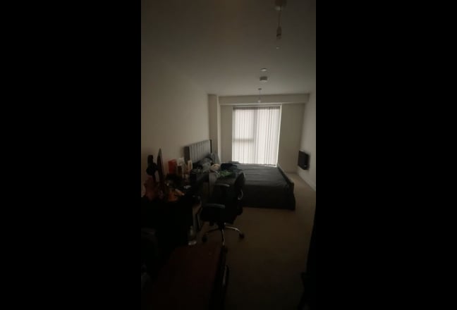 Double ensuite bathroom In a two bed flat  Main Photo