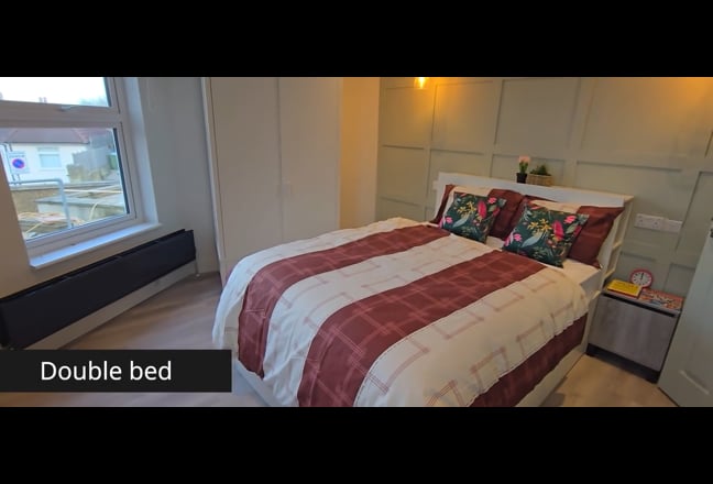 2 Rooms available in superb stylish house share Main Photo