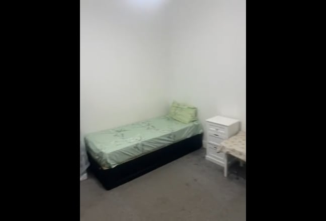 Double room available for single person Main Photo