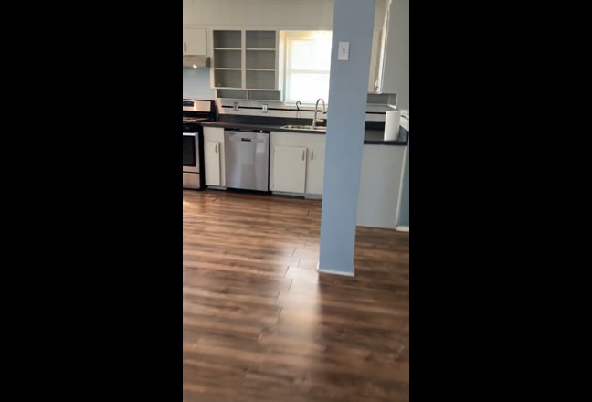 Room for Rent Main Photo