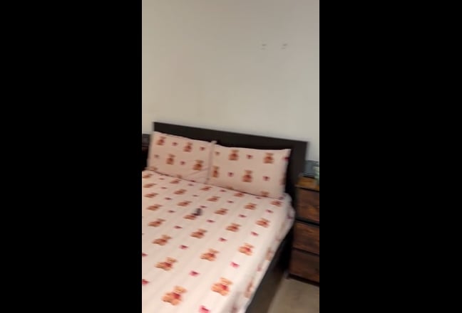 Newly built studio flat Main Photo