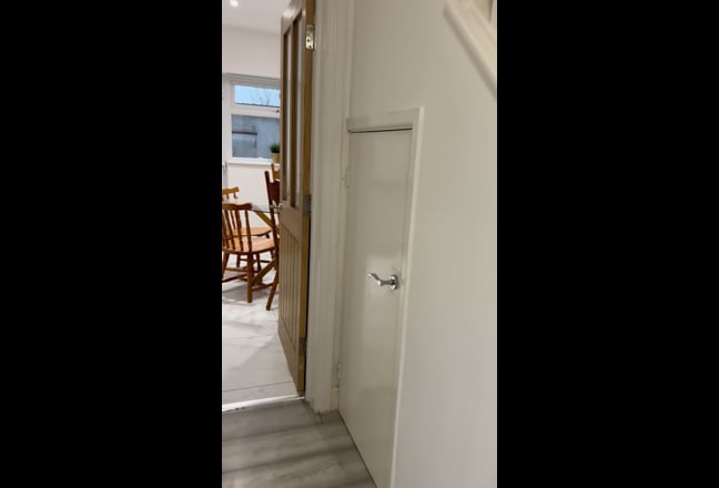 3 bedrooms new decorated house Main Photo