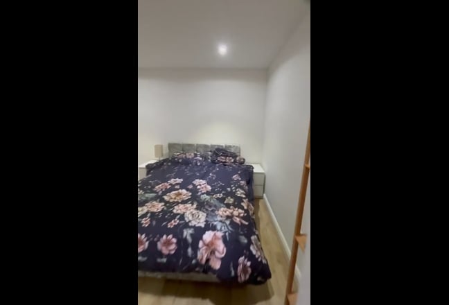 &pound;625 inc - Sunny double room Whitchurch  Main Photo