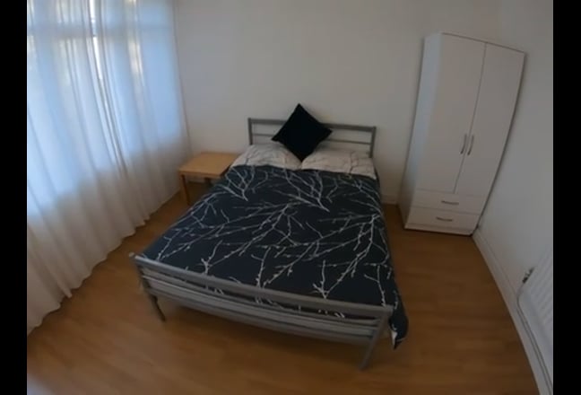 Private Balcony - Double Room - &pound;1050 included  Main Photo