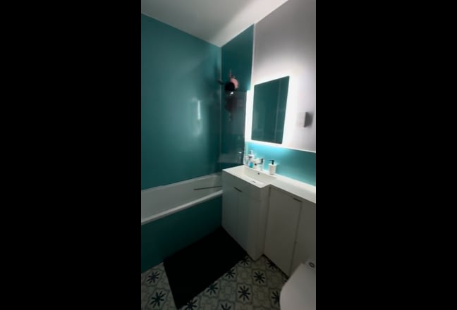 Double Room Available Now in Friendly Se London Main Photo