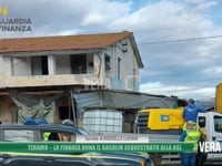Teramo - La Finanza dona il gasolio sequestrato alla Asl