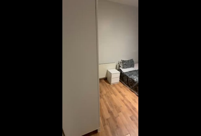 🌐Double room in Seven Sisters NOW🌐 Main Photo