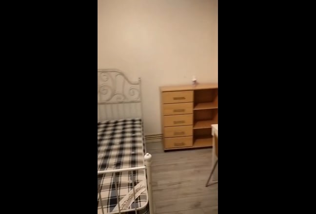 XL room in E14  Main Photo