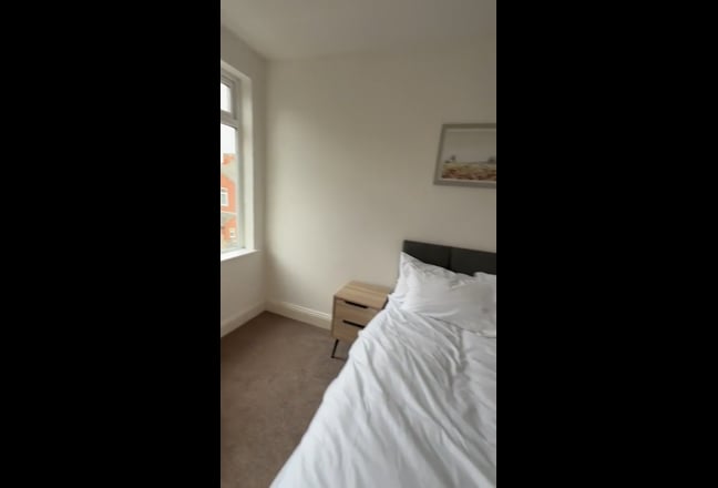 Luxurious Brand New En Suite Rooms With Kitchenett Main Photo