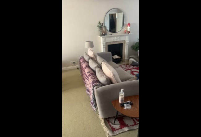 Lovely home in the heart of Henley Main Photo