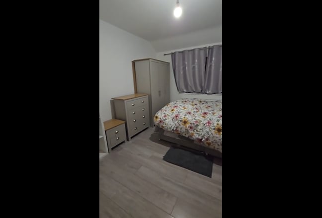 Rooms for rent Slough SL2 shared accommodation  Main Photo