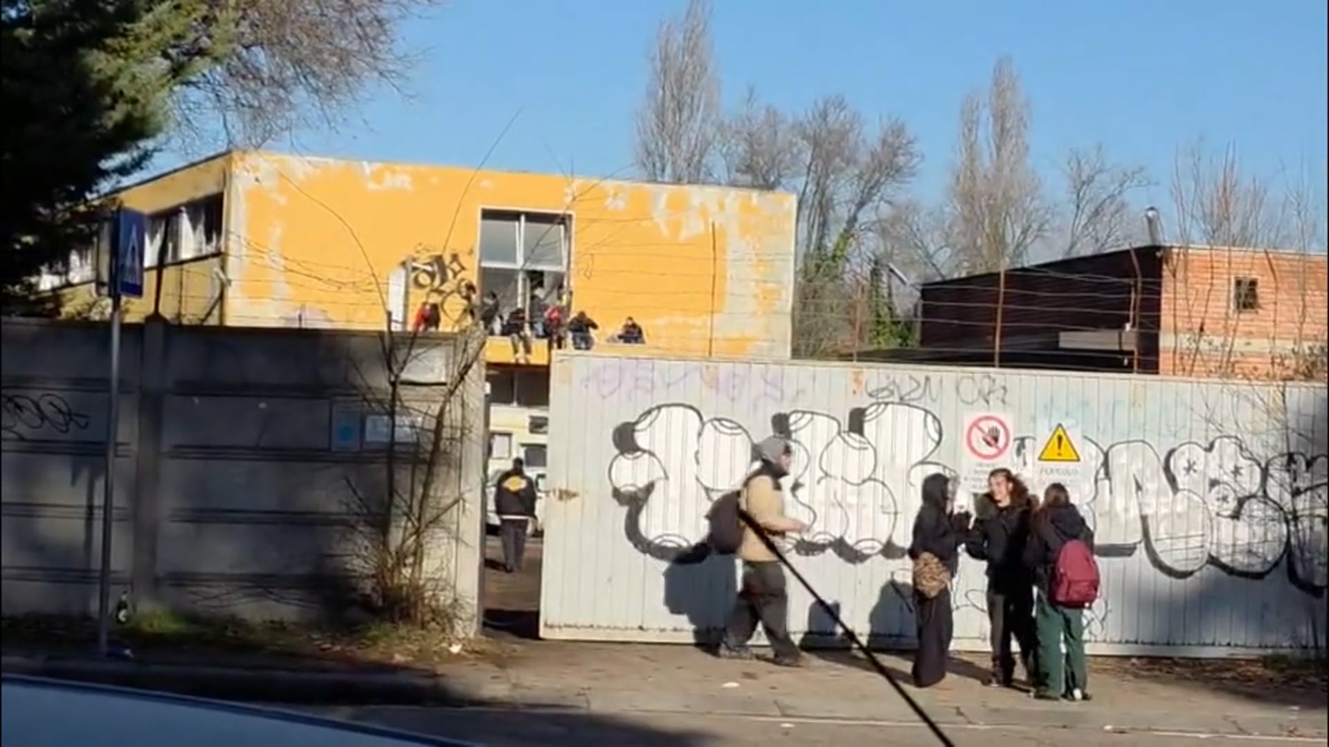 Ancora un rave abusivo all’ex Stamoto di Bologna