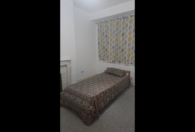 Large Double Room  Main Photo