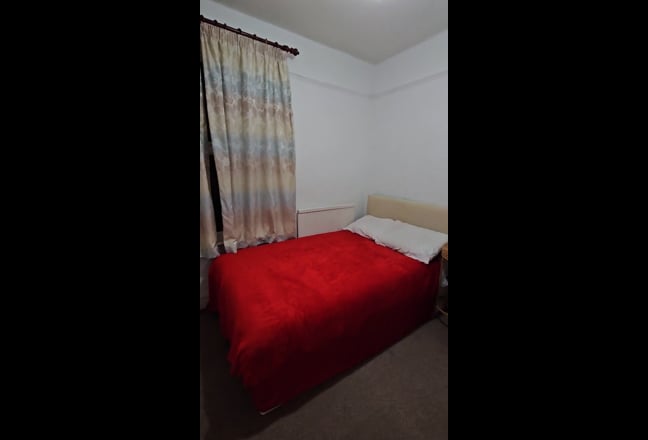 Room available  Main Photo