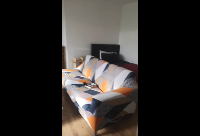 2 Rooms One Flat Mins to Brixton Bills In Main Photo