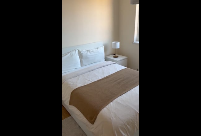 Fully furnished lovely room Main Photo