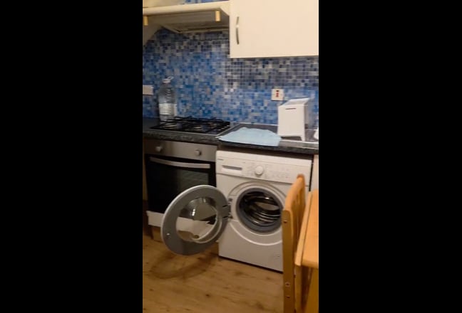 Bed Flat in Stamfordhill 5 Mins to South Tottenham Main Photo