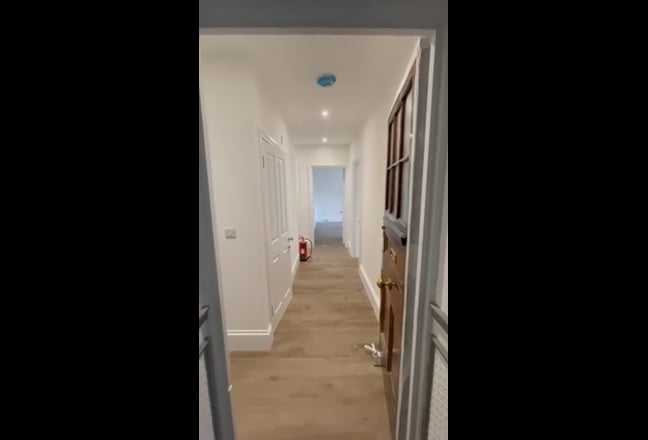 Kilburn double room in wholesome cosy flat Main Photo